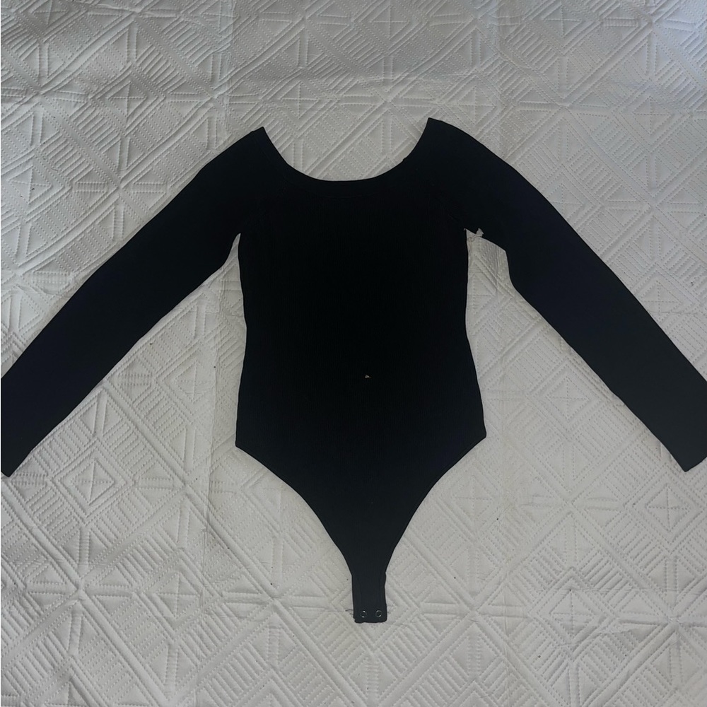 Good American black wide neck body suit